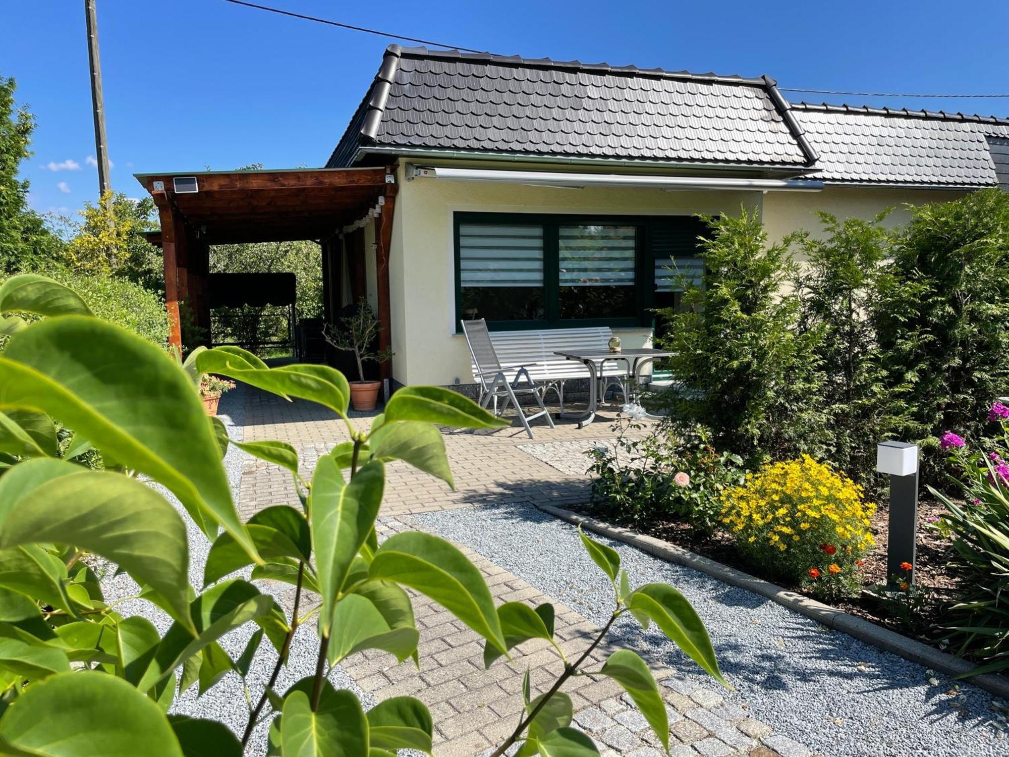 Ferienhaus Amare Mit Fasssauna, Eigener Terrasse & Kamin Bautzen Luaran gambar